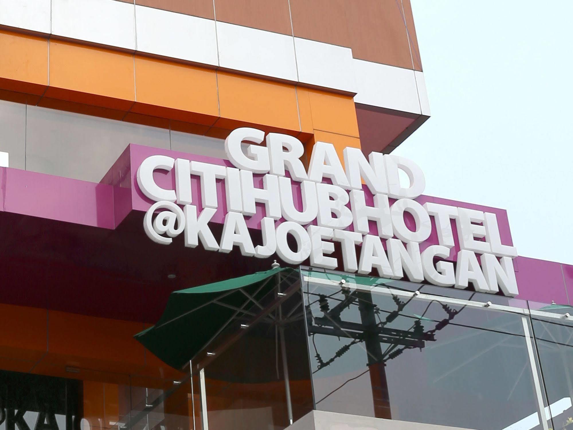 Grand Citihub Hotel @Kajoetangan Μαλάνγκ Εξωτερικό φωτογραφία