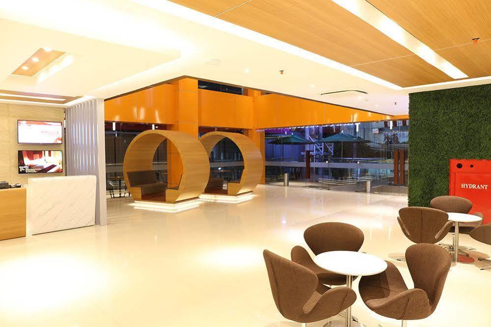 Grand Citihub Hotel @Kajoetangan Μαλάνγκ Εξωτερικό φωτογραφία